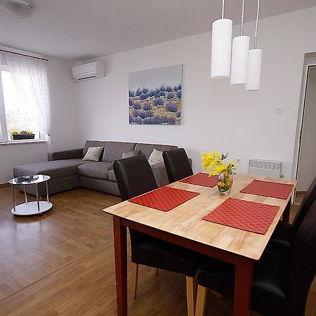 City Center Accommodation ザダル 部屋 写真