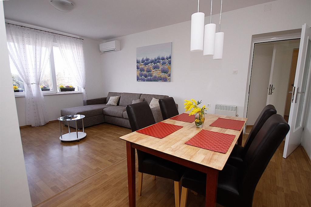 City Center Accommodation ザダル 部屋 写真