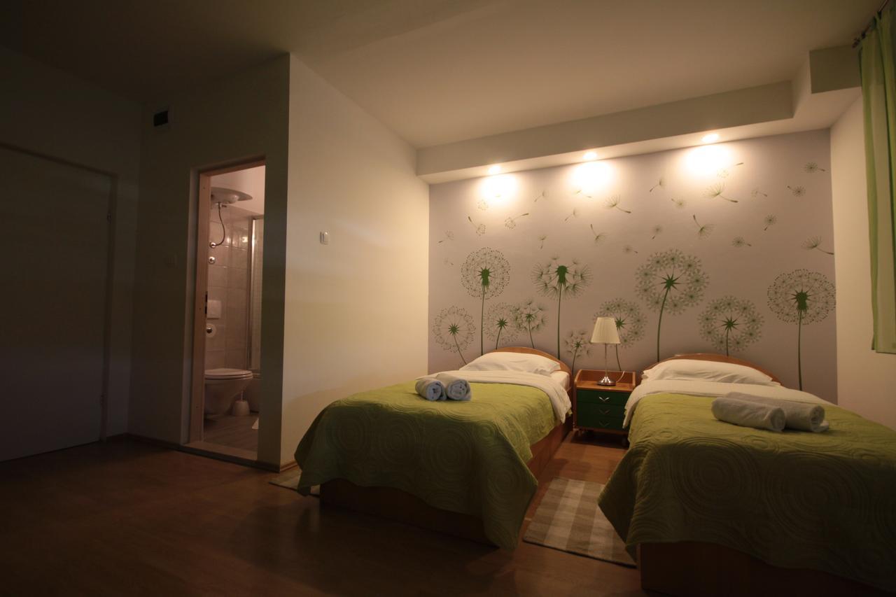 City Center Accommodation ザダル エクステリア 写真